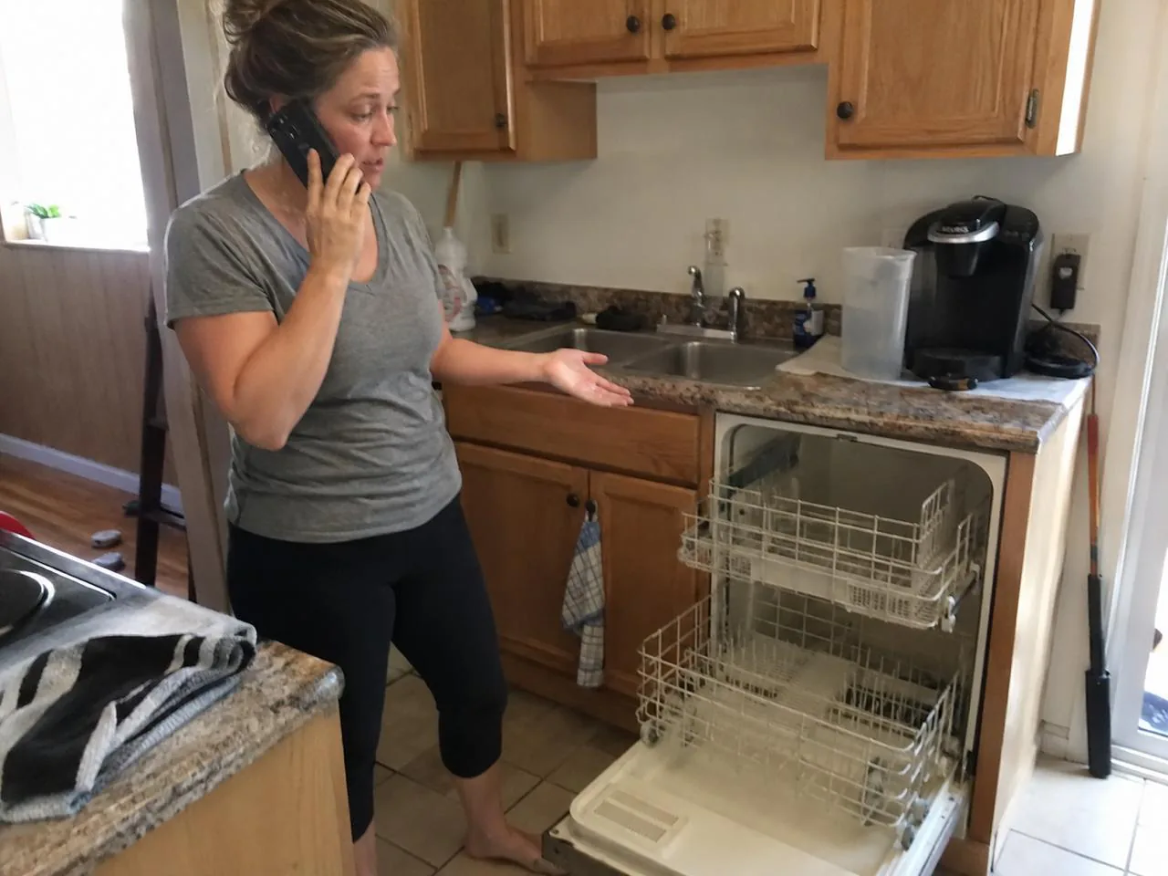 Homeowner calling to book an appliance repair